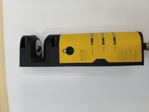 Zamek bezpieczeństwa z ryglowaniem flexLock FXL1-SPBMSA00